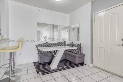 5091 NW 7th St 1001, Miami FL - photo 13 of 17