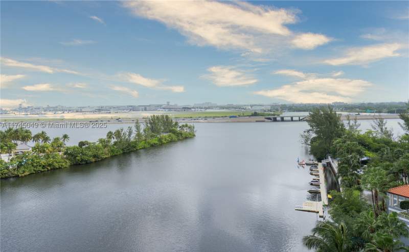 2 bedroom Condominium at 5091 NW 7th St 1001, Blue Lagoon Condo, Miami — photo 2