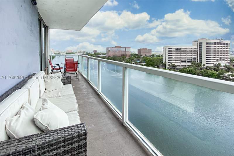 2 bedroom Condominium at 5091 NW 7th St 1001, Blue Lagoon Condo, Miami — photo 4
