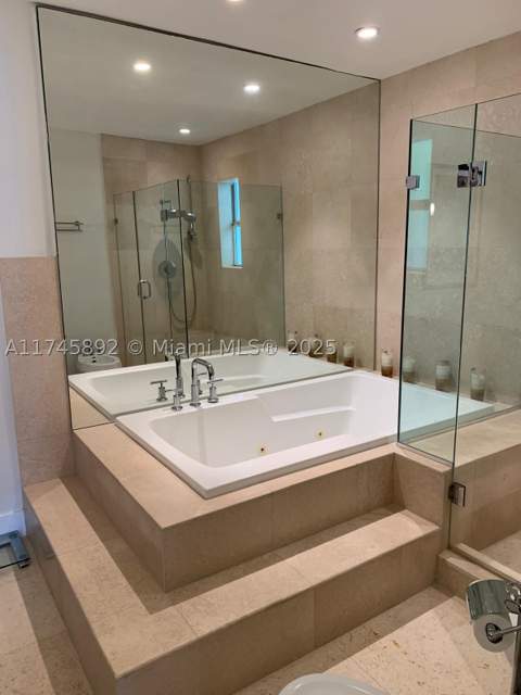 1670 Daytonia Rd, Miami Beach FL - photo 22 of 24