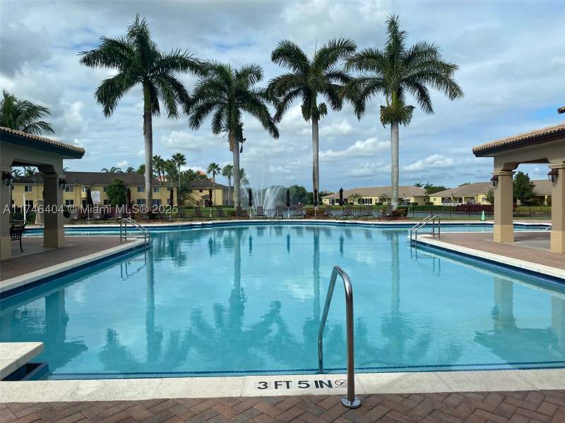 3 bedroom Condominium at 1420 NE 33rd Ave 106-15, Villas At Carmel Condo No, Homestead — photo 5