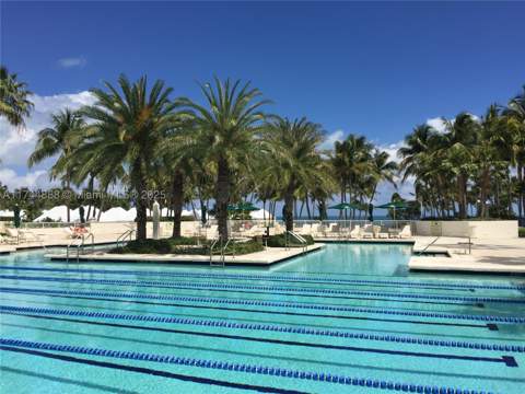785 Crandon Blvd 705/805, Key Biscayne FL - photo 15 of 22