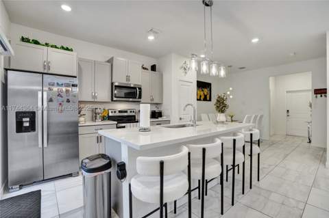 838 SE 17th St, Homestead FL - photo 14 of 66