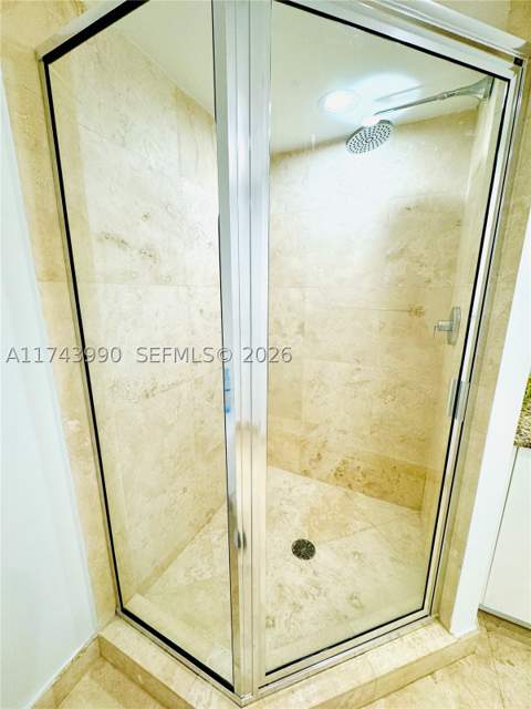 41 SE 5th St 808, Miami FL - photo 9 of 39