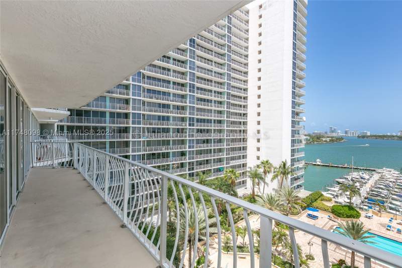 2 bedroom Condominium at 7601 E Treasure Dr 1108, The Grandview Palace Cond, North Bay Village — photo 3