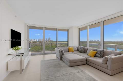 16385 Biscayne Blvd 1221, North Miami Beach FL - photo 22 of 50
