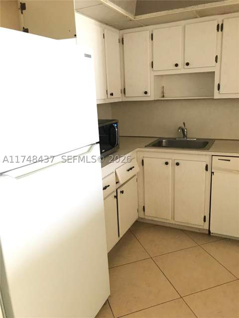 16950 W Dixie Hwy A631 Hwy 631, North Miami Beach FL - photo 6 of 19