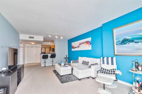 335 S Biscayne Blvd 2402, Miami FL - photo 10 of 18