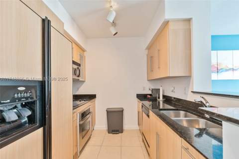 335 S Biscayne Blvd 2402, Miami FL - photo 6 of 18