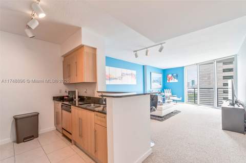335 S Biscayne Blvd 2402, Miami FL - photo 7 of 18