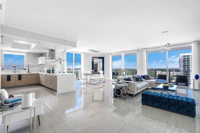2 bedroom Condominium at 17111 Biscayne Blvd 2001, Marina Palms Residences S, North Miami Beach — photo 1