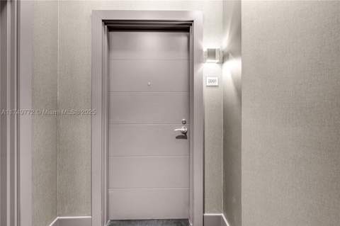 17111 Biscayne Blvd 2001, North Miami Beach FL - photo 7 of 71