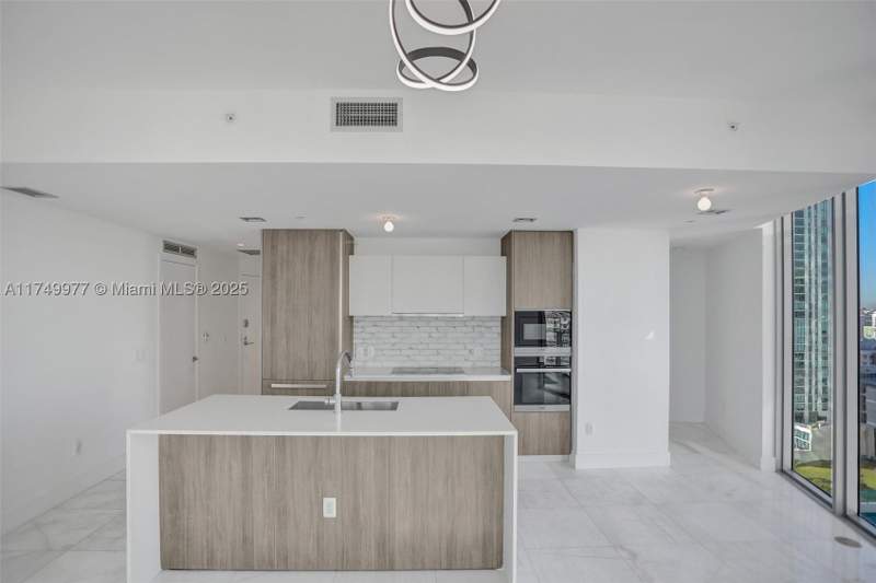 2 bedroom Condominium at 2900 NE 7th Ave 1601, Biscayne Beach Condo, Miami — photo 5
