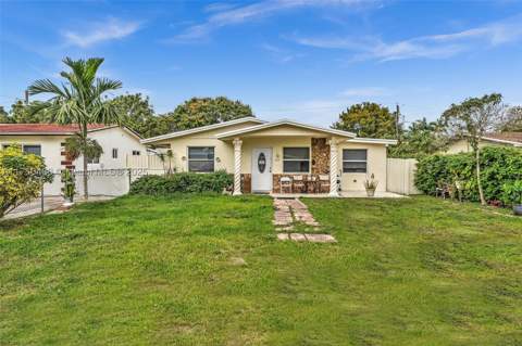 2631 NE 214th St, Miami FL - photo 11 of 43