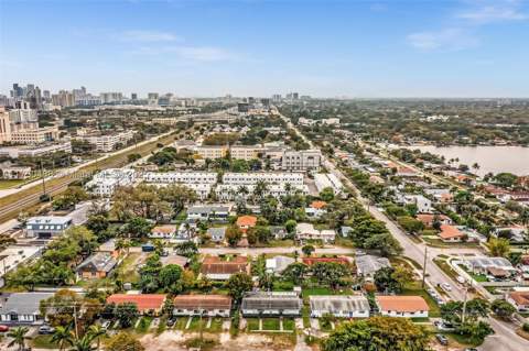 2631 NE 214th St, Miami FL - photo 12 of 43