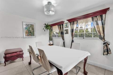 2631 NE 214th St, Miami FL - photo 19 of 43