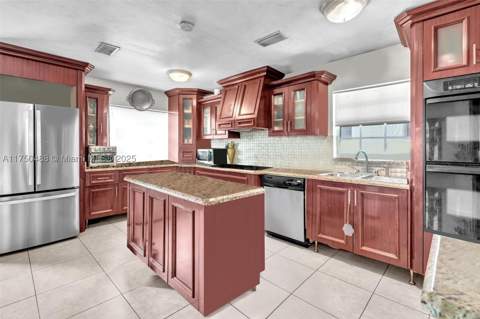 2631 NE 214th St, Miami FL - photo 23 of 43
