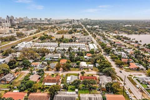 2631 NE 214th St, Miami FL - photo 8 of 43