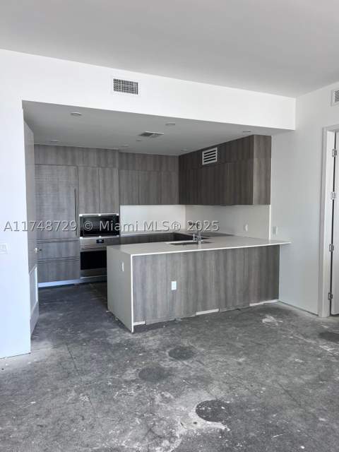 17550 Collins Ave 1004, Sunny Isles Beach FL - photo 15 of 17