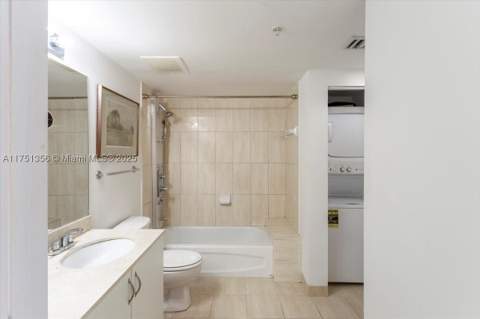 1750 N Bayshore Dr 4809, Miami FL - photo 16 of 28