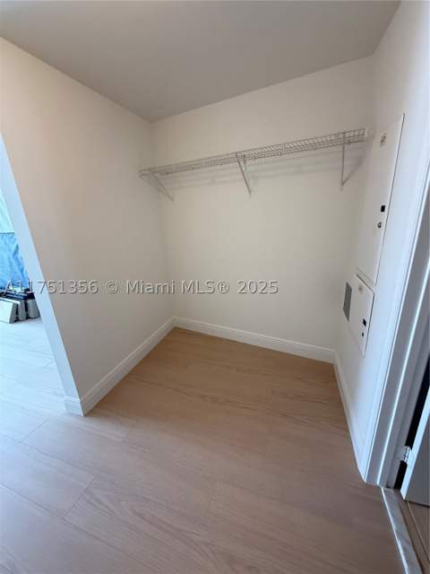 1750 N Bayshore Dr 4809, Miami FL - photo 24 of 28