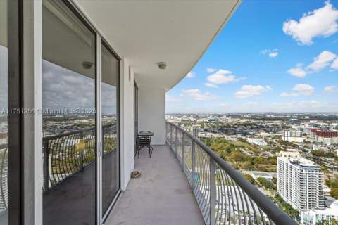 1750 N Bayshore Dr 4809, Miami FL - photo 6 of 28