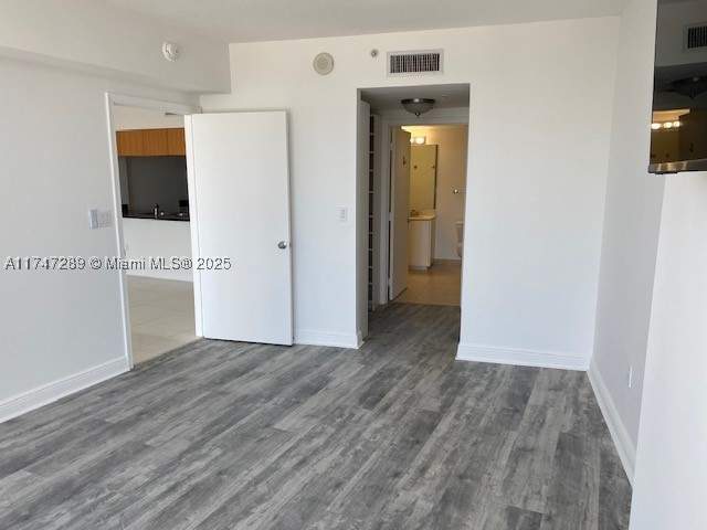 1 bedroom Condominium at 1750 N Bayshore Dr 3112, Opera Tower Condo, Miami — photo 4