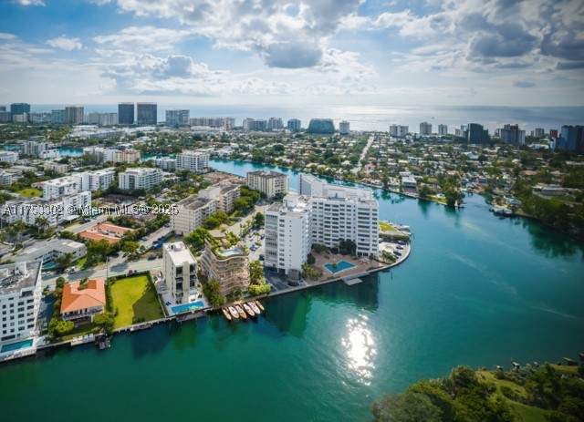5 bedroom Condominium at 9110 W Bay Harbor Dr 6, Indian Creek Residences, Bay Harbor Islands — photo 3