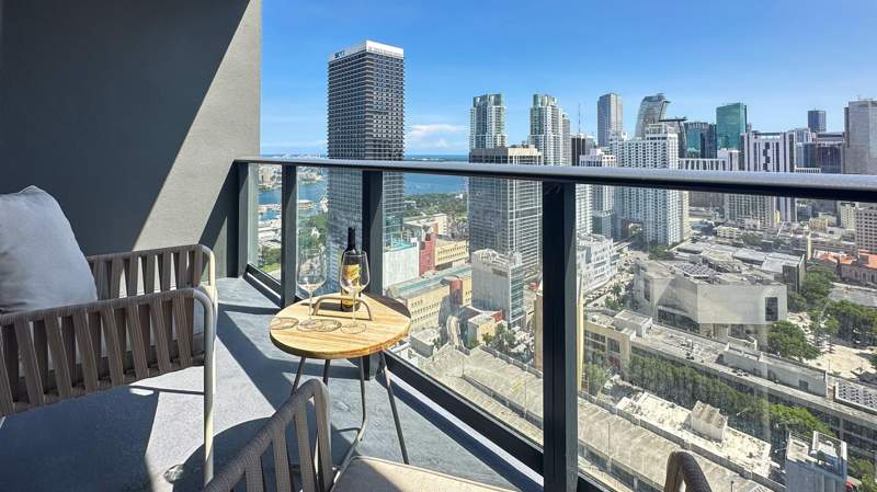 1 bedroom Condominium at 601 NE 1st Avenue NE 2906, Natiivo at The Gale Hotel, Miami — photo 3