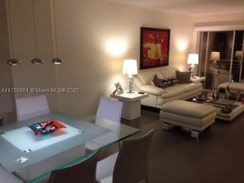 400 Kings Point Dr 810, Sunny Isles Beach FL - photo 10 of 12
