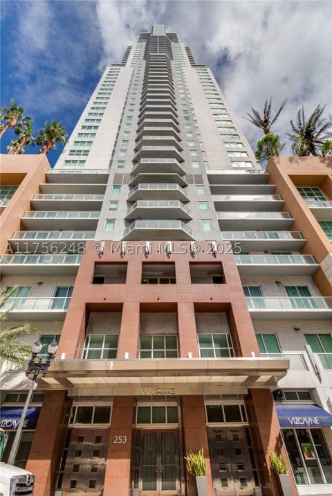 253 NE 2nd St 3702, Miami FL - photo 24 of 25