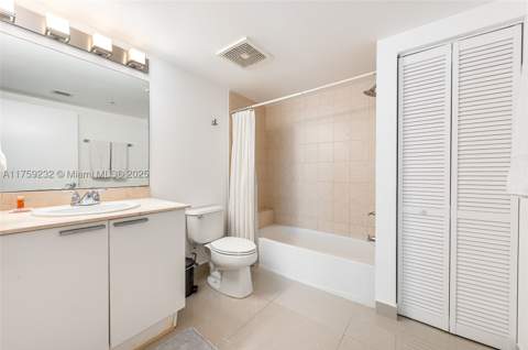 16699 Collins Ave 1809, Sunny Isles Beach FL - photo 20 of 48