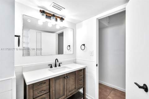 1770 NE 191st St 508-1, Miami FL - photo 24 of 36