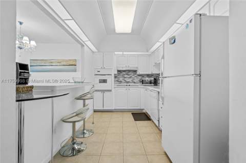 19370 Collins Ave 614, Sunny Isles Beach FL - photo 11 of 11