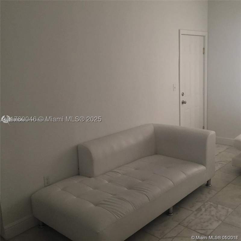 1 bedroom Condominium at 918 Jefferson Ave 2, First Art Nouveau Condo, Miami Beach — photo 4