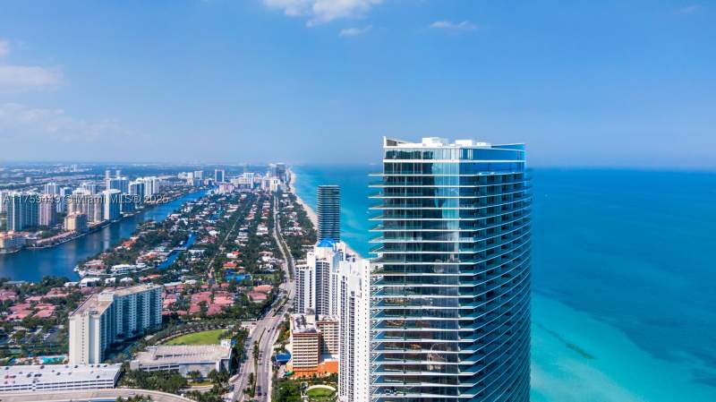 2 bedroom Condominium at 18975 SE Collins Ave 3405, 18975 Collins Condo, Sunny Isles Beach — photo 3