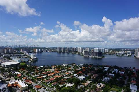 18975 SE Collins Ave 3405, Sunny Isles Beach FL - photo 7 of 82