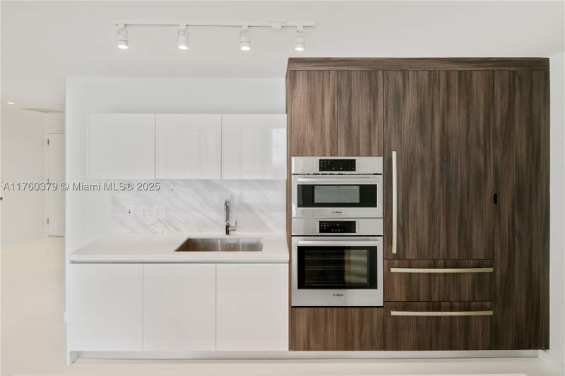 2 bedroom Condominium at 851 NE 1st Ave 4203, Paramount Miami Worldcent, Miami — photo 3
