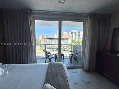 19201 Collins Ave 338, Sunny Isles Beach FL - photo 8 of 18