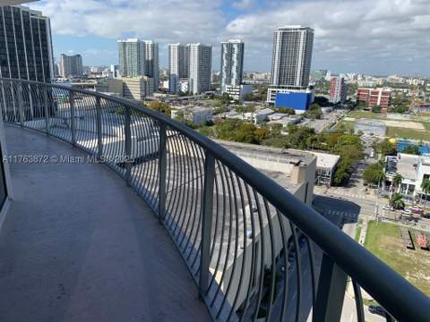 1750 N Bayshore Dr 2215, Miami FL - photo 14 of 14