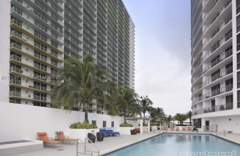 2 bedroom StockCooperative at 1750 N Bayshore Dr 2215, Opera Tower Condo, Miami — photo 5