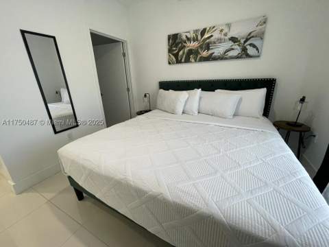 302 NW 11th Ct, Florida City FL - photo 17 of 35