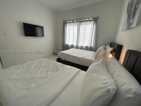 302 NW 11th Ct, Florida City FL - photo 23 of 35