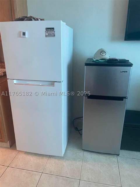 19201 Collins Ave 1022, Sunny Isles Beach FL - photo 9 of 17