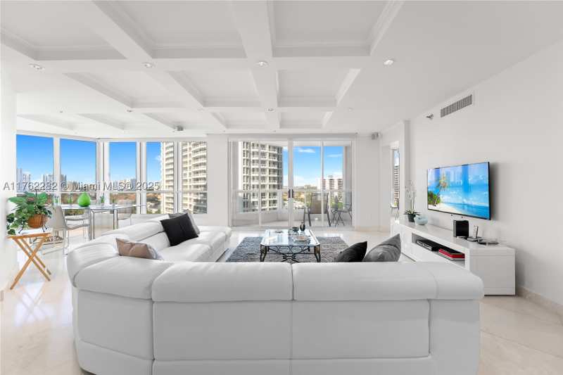 3 bedroom Condominium at 21150 Point Pl 1102, Atlantic II At The Point, Aventura — photo 1