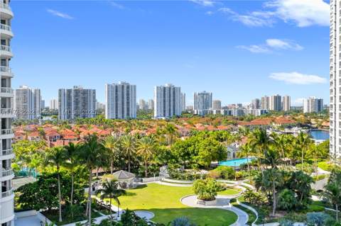 21150 Point Pl 1102, Aventura FL - photo 19 of 44