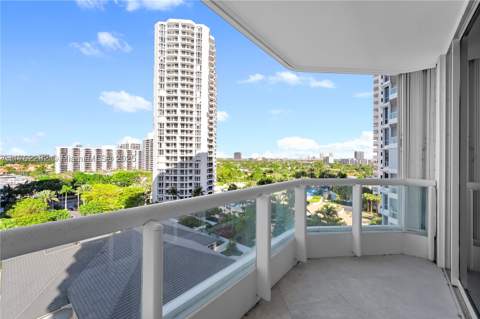 21150 Point Pl 1102, Aventura FL - photo 9 of 44