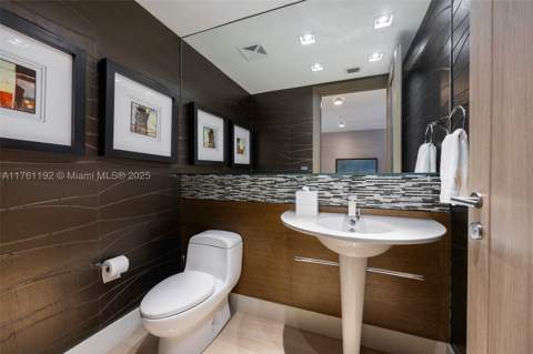 125 Ocean Dr U-0303, Miami Beach FL - photo 21 of 31