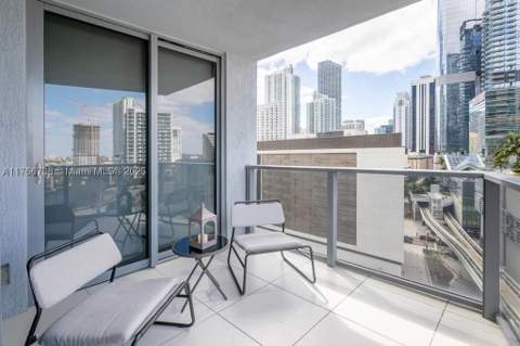 31 SE 6th St 1601, Miami FL - photo 11 of 14