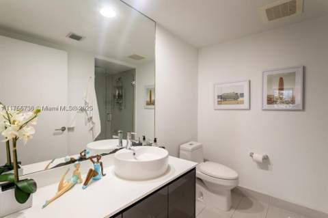 31 SE 6th St 1601, Miami FL - photo 7 of 14